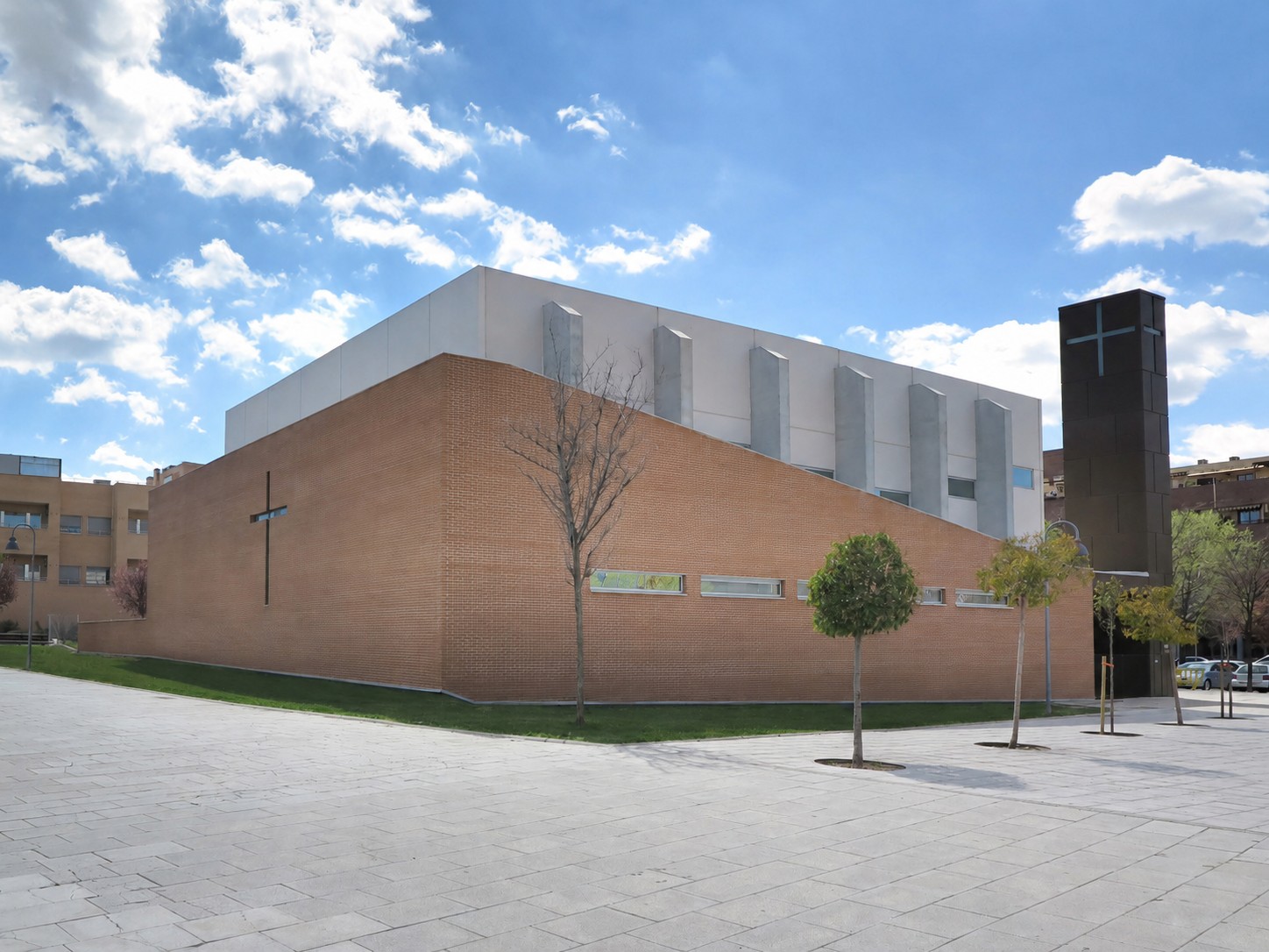 Iglesia y centro parroquial en Pinto, Madrid